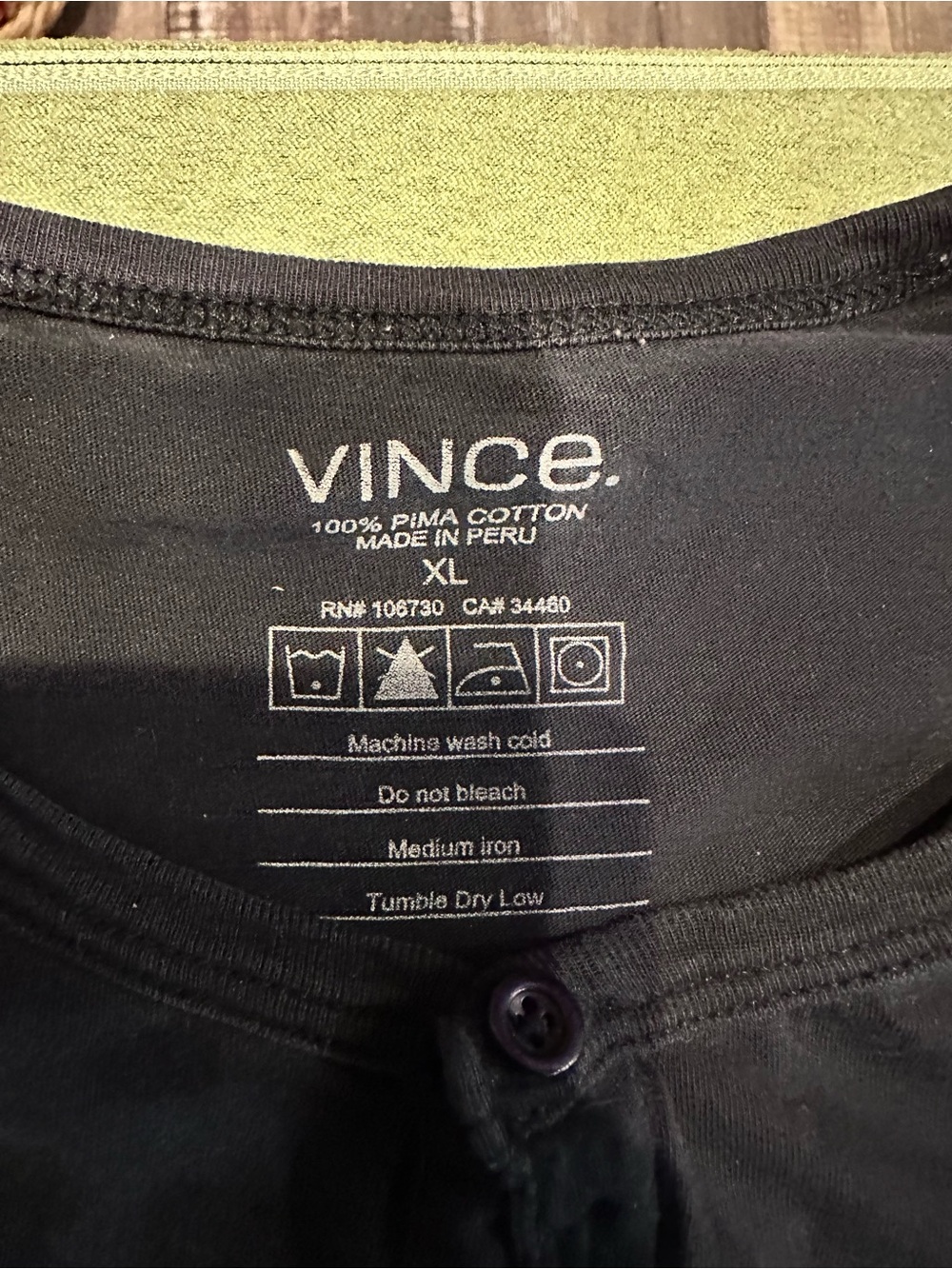 Vince Men’s Charcoal Gray Long-Sleeve Henley - Picture 3 of 6